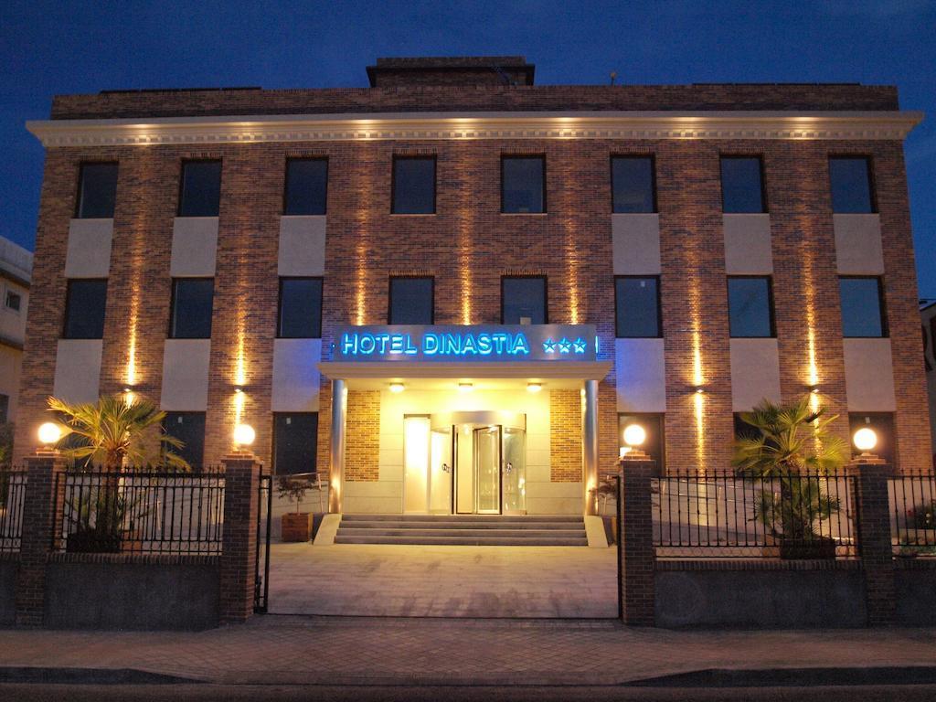Hotel Dinastia Getafe Esterno foto