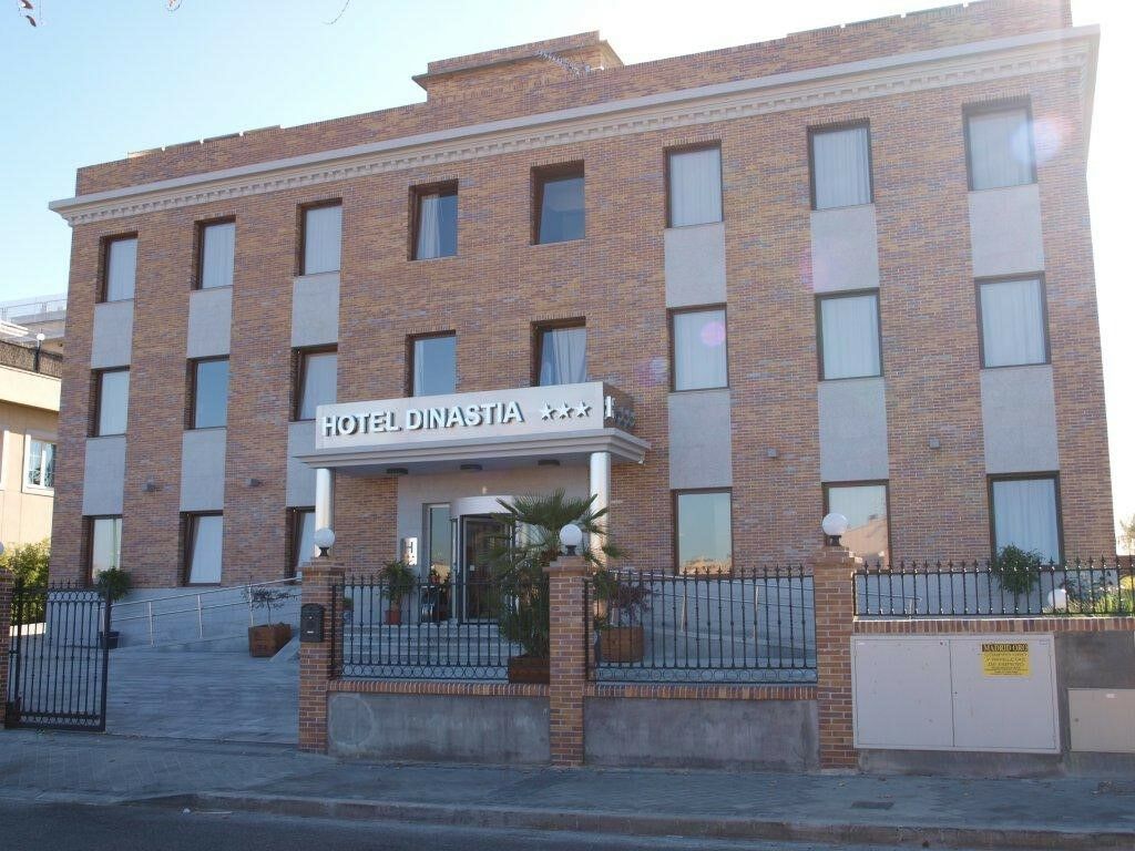 Hotel Dinastia Getafe Esterno foto